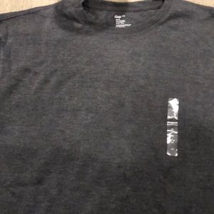 Gray Gap long sleeve pull over